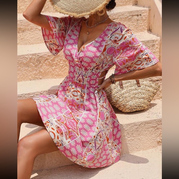 Boho floral print butterfly sleeve tie back dress - Picture 9 of 16